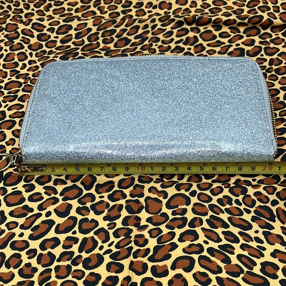 Silver glitter wallet - Picture 6 of 6